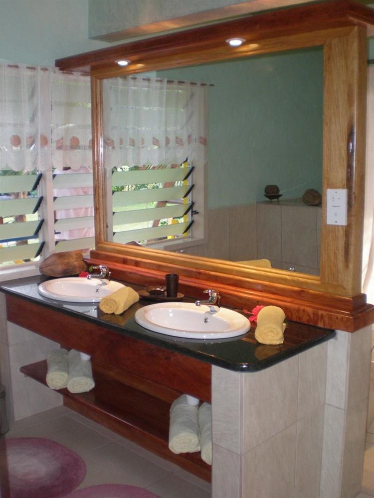 Diguoise Guest House ลาดิก ภายนอก รูปภาพ